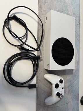 Microsoft Xbox Series S 512GB White Console 2020 Preorder Release